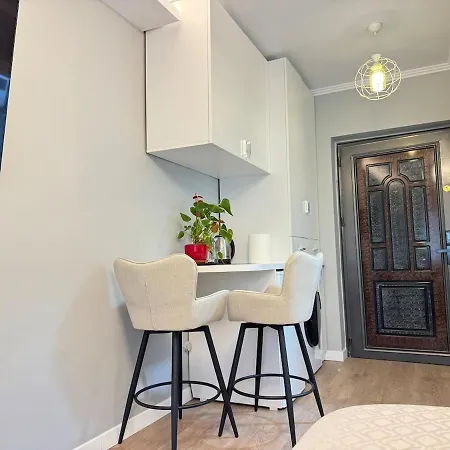 Enia's Center - 30 Meters From Skanderbeg Square * Tiran